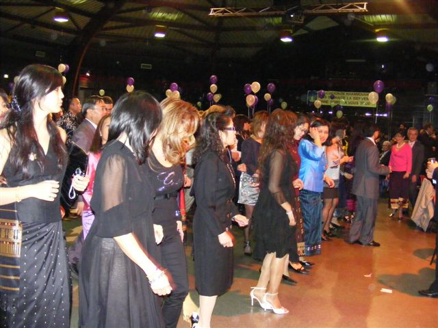 2010_0228khammouanparty2702100505.JPG