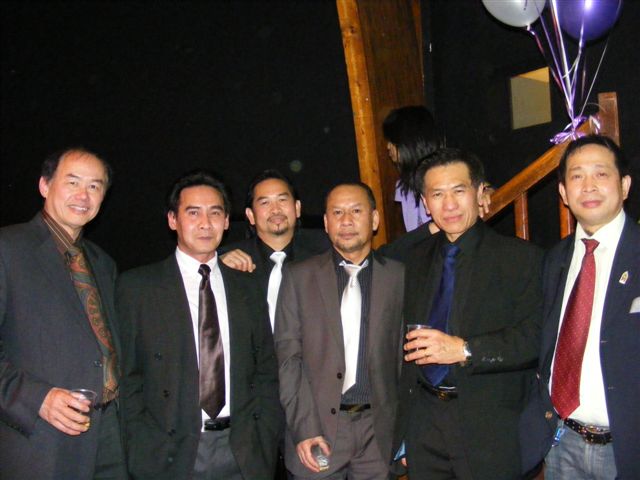 2010_0228khammouanparty2702100527.JPG