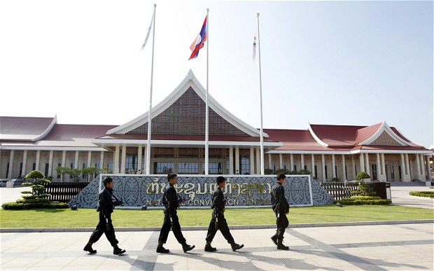 laos-guards_2386262b.jpg