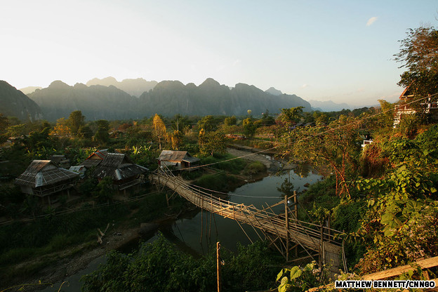 vieng01.jpg