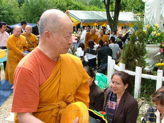 8thphrabang2007 091