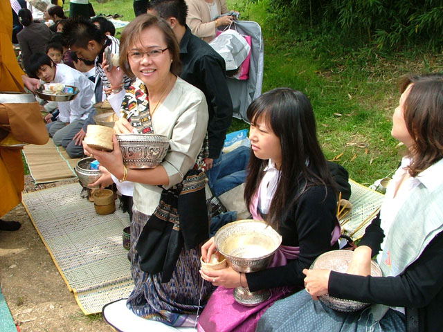 8thphrabang2007 102