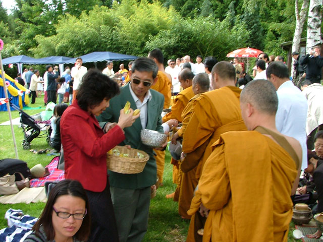 8thphrabang2007 111