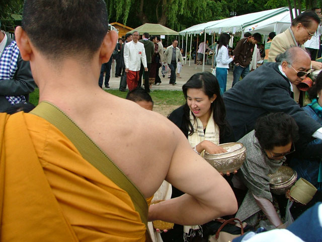 8thphrabang2007 157