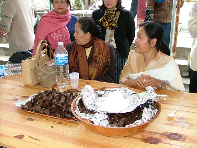 8thphrabang2007 221