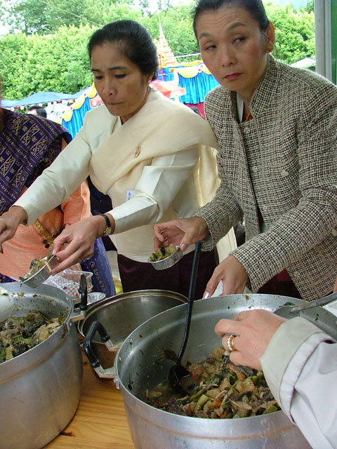 8thphrabang2007 254