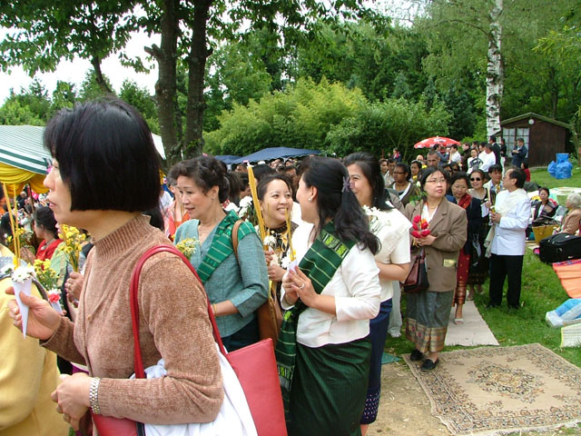 8thphrabang2007 375