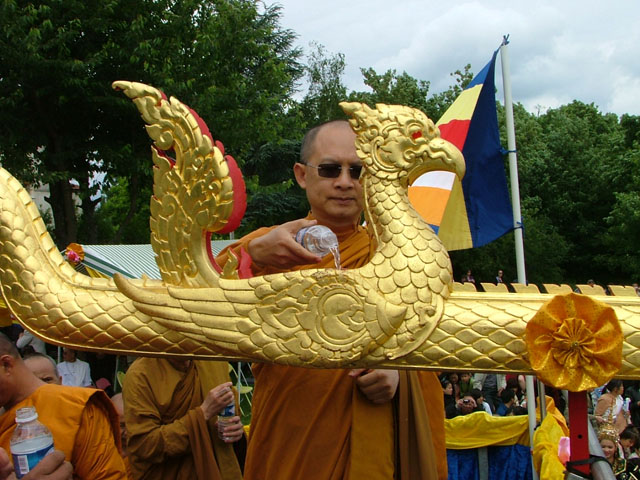 8thphrabang2007 553