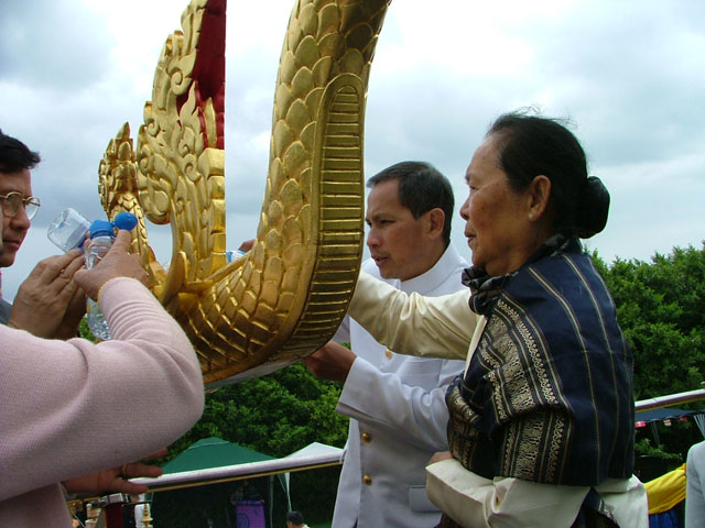 8thphrabang2007 869